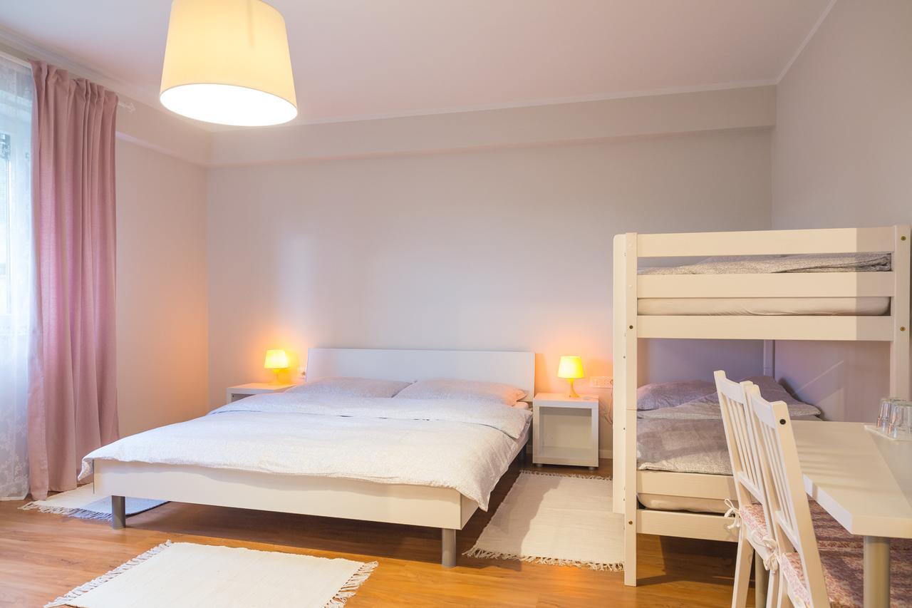 Hop House Garni Hotel Postojna Eksteriør billede